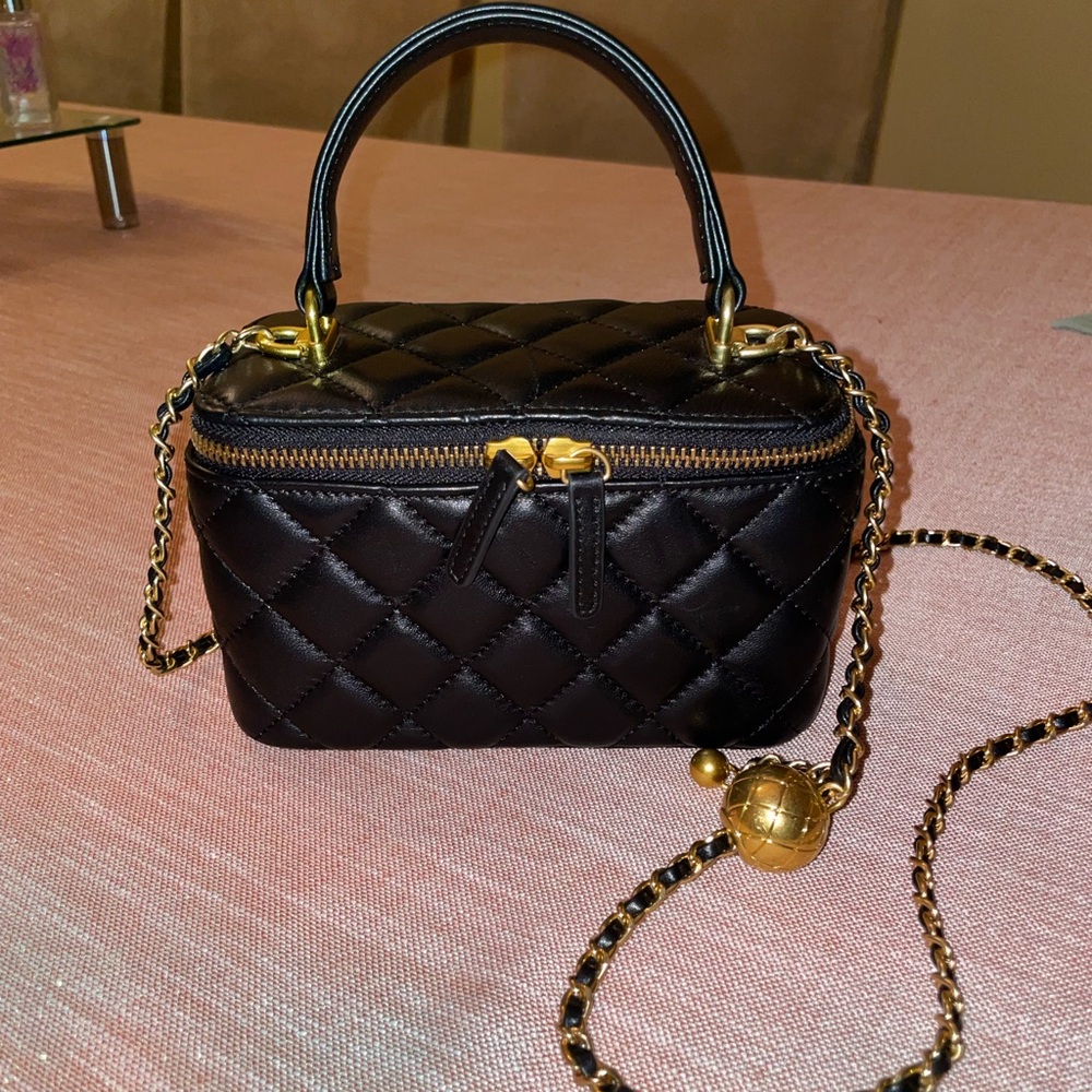 Quilted Crossbody Purse